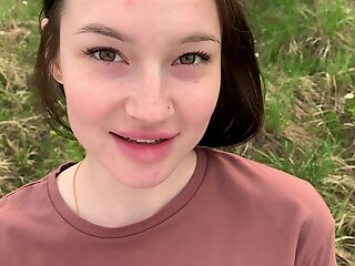 If there is MONEY, then EVERYTHING is possible! Professional pickup with an increment of sweet blowjob beside public - Olivia Moore