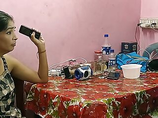 Desi beautiful madam fucking with her teen pupil at home! Indian teen copulation