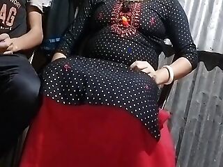 Wife Sex by Selling Boy In There Home In Bora Dhon Fuck