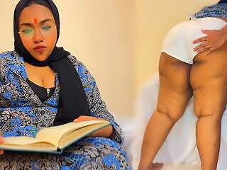 When Comely 45yo Egypt Hijab Aunty Reading a Book, Then 18yo Neighbor Fucks their way (Big Boobs & Huge Ass MILF Arab Sex)