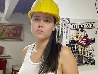 A sexy builder comes to my house to make some arrangements and ends up heating me up until she fucks me and makes me cum in euphoria