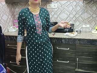 Indian Punjabi Ma Put Experimental Desi Chudai Full Galiyan Punjabi Full HD Desi Sardarni Stepmum Wound Mari In Kitchen