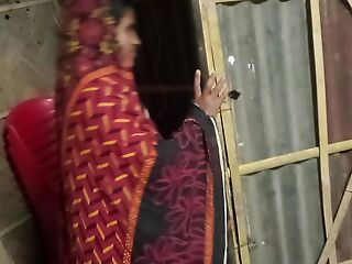 Beutiful village bhabhi sexual intercourse in home