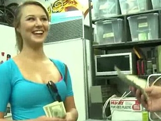 Amateur has sex for some quick cash 13
